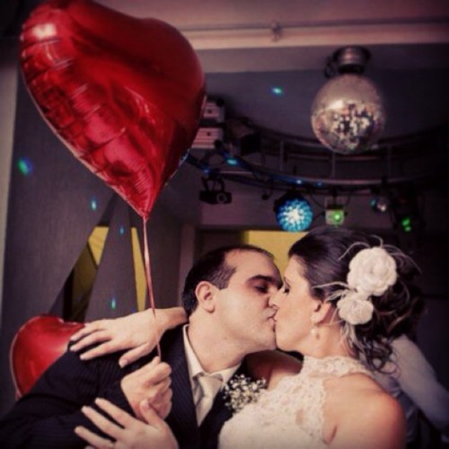 TatiHyppolito's profile picture. 