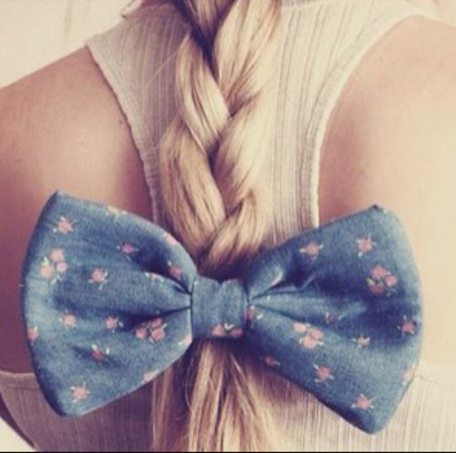 notabitch__'s profile picture. Im never on this twitter. I use it only for vine videos basically. Follow my other twitter for tweets.