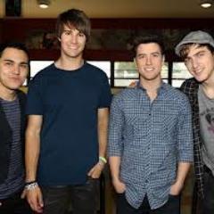 :::soy una chica muy divertida amo la musica en especial 1D BTR y Austin mahone me gusta hacer amigos sigueme y te sigo :::