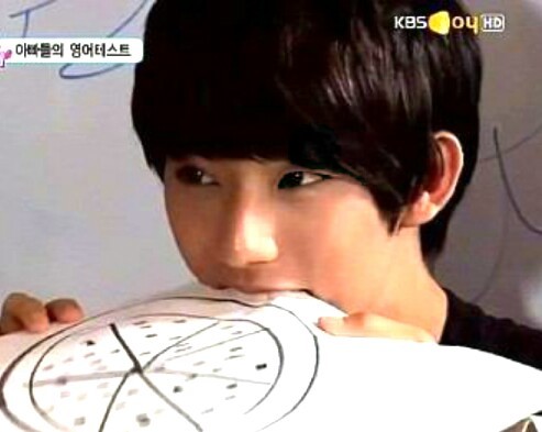 B1A4の、ごんちゃんだよ♪えっと...botの意味わかる子だけフォローしてね♪ DMおっけーだよっ(まってるー♪kk)　R18はDMでね？kk