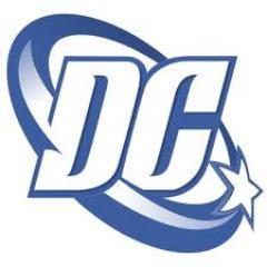 Comic geek, DC is my favorite! Love to sing,dance and draw :) writer for @CassandraNell