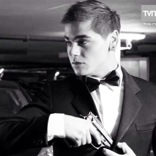 Ingeniero, Actor. contacto a