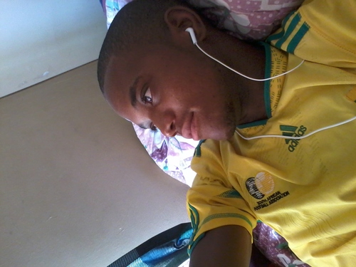 khanaripe's profile picture. 