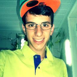 Eu sei que todos os dias quando eu acordo Deus dá um sorriso e me diz: Estou te dando a chance de tentar de novo.