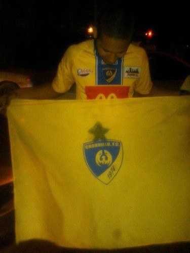 Endrid2T's profile picture. tenemos 2 oidos para escuchar mas y una boca para hablar menos!
Miembro Activo de LaExtremaRoja;
De nacimiento por siempre Amarillo, siempre Chorrillo...