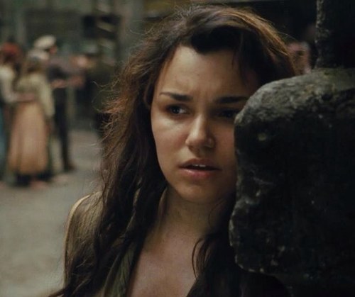 A twin roaming about, a friend of all the barricade boys and a sister to two. [18+ RP] [Multi-SL] #LesMisland #OC