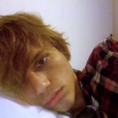 Justin_EddyBoy's profile picture. I like skateboarding and dancing.