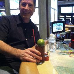 Vegas fanatic, travel junkie, computer nerd, movie lover, car entusiast, Green Bay Packer fan & Sophie's Dad!!!