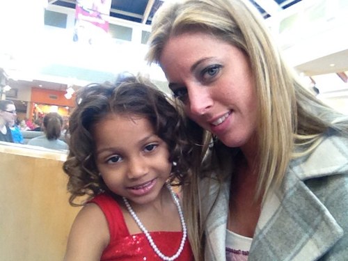 LuckyCinderella's profile picture. Anything is possible :)