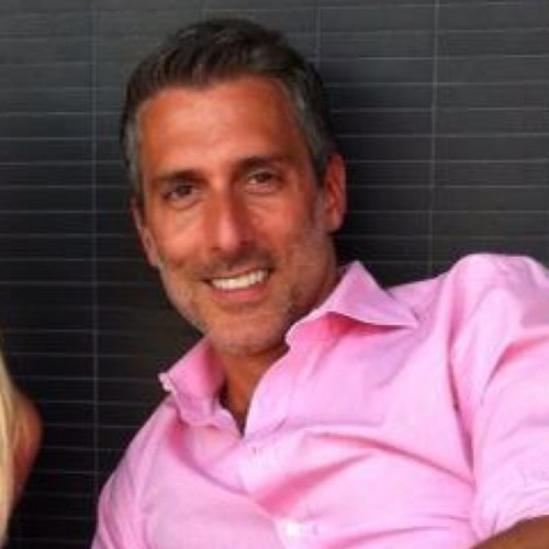 Pizza Lover, Tequila Drinker, Story Teller. Real Estate, Wealth and mansion tours. CNBC Exec Producer creator @CNBCSuperRich