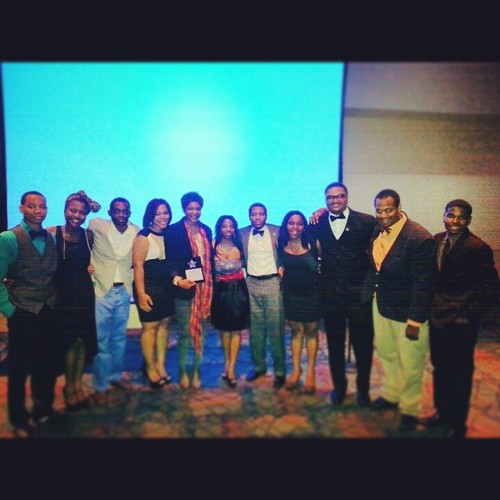 Jackson State University 
Class of 2014 Official Twitter Page
Follow for updates and information about 2014!!

contact us jsusupreme2014@gmail.com