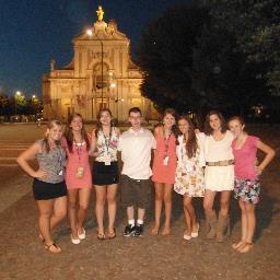 RjBerger1996's profile picture. #TeamSingle #TeamFollowBack #TeamAries
Best Friend and Sister Forever @iTwatchUrFood :)