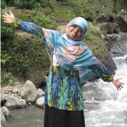 ayo qt bermitra^_^  Keep Ukhuwah