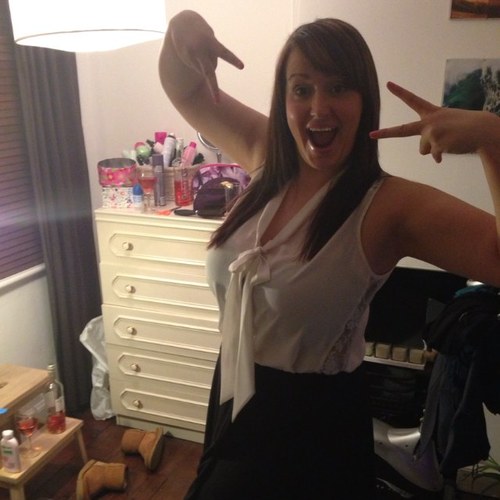 Orthodontic therapist from loughborough. i love socialising and goin gym. supporter of SWFC