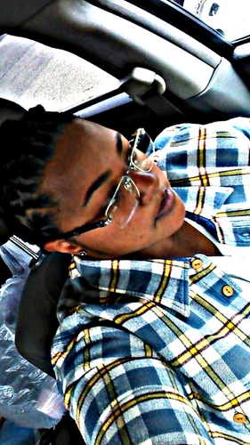 MintayAboss's profile picture. #Teamlesbian #DreadHead #TeamAries I travel alot and i stay Getn that $$$ Boss