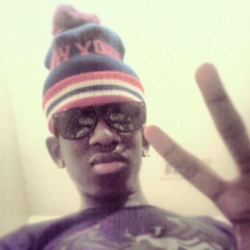 Smoke Nothing But Gas ! I Stay Geeked Up ! Fuck Wit My Follow Button PRONTO !!