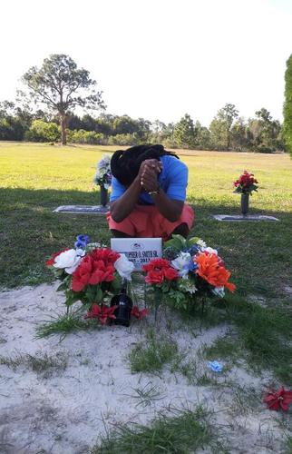 Hoping God has a master plan for me and my Fam wishing my nigga was still here R.I.P Kris Fort Myers FL 239 we here baby