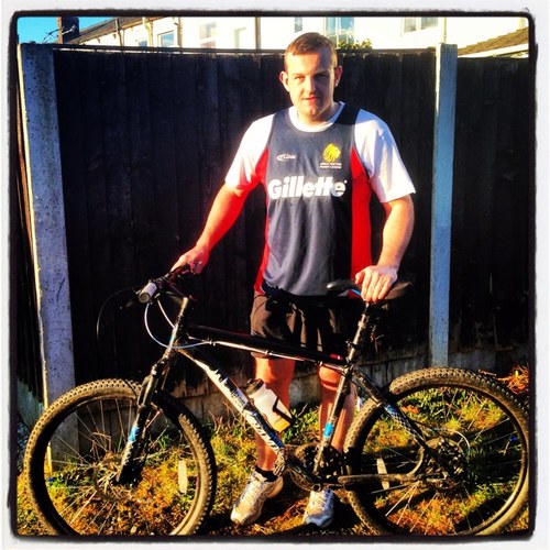 CHR1SSY_RACING's profile picture. follow Swinton Lions 🦁