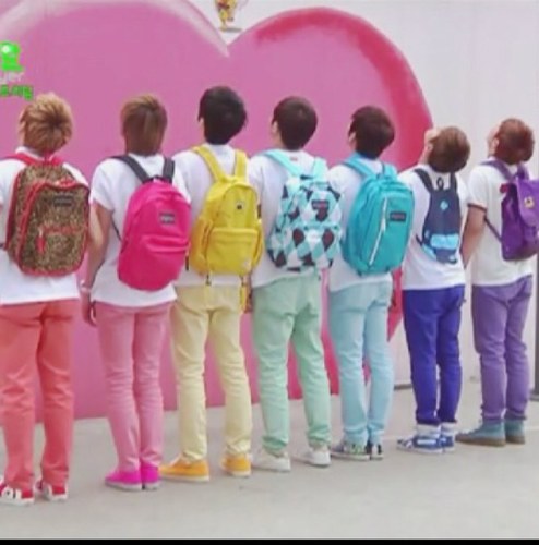 인피니트 망상봇이 계정을 옮겼습니다! @infimsdiarybot 팔로 부탁드려요!!
