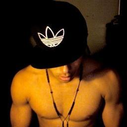 17 y/o -- feyenoord rotterdam -- single