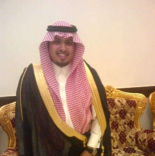 آسعد إنسآن هو من لاينتظر شيئآ من احد