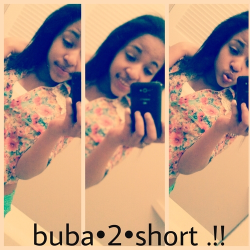 makee dha whitee button turn bluee.,  Smokee qood.,  fukk beder ^.^ , makee $$,  Dhats better