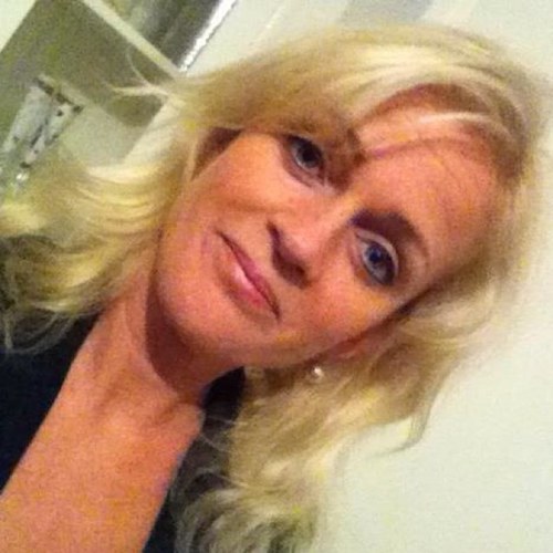 mijn prive twitter account voor lekker niet zakelijk | moeder van 2 superkids jurre en meike | single | den bosch
