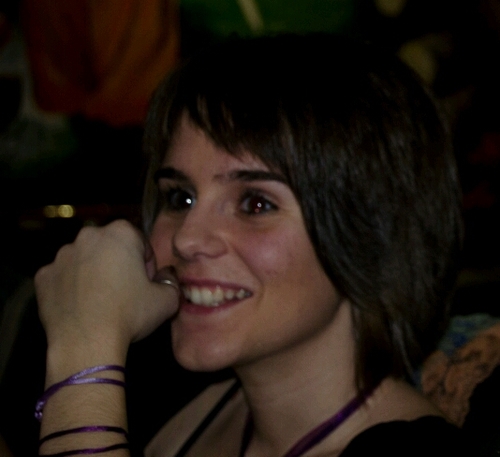 Llora por un pasado, sonrie por un presente y lucha por un futuro. Futura Industrial. Creadora de metas. Inventando sonrisas.