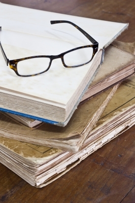 Blogging the quest for the top 100 books of all time from http://t.co/OmMWj58XA8. Reviews, articles, sharing news. Join the community.