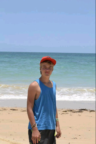 armandmulder911's profile picture. 