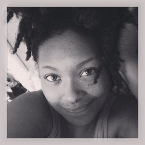 Snack Addict::90's Music Junkie::Shoe Fiend #TeamNatural #NCAT #TeamScorpio