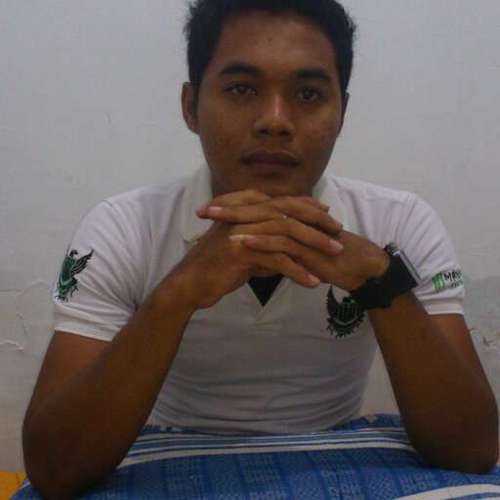 Satu²nya spesies terbaru dari bulan dgn rasa cokelat..
Jgn bilang mama kalo aku ini anak boyband┐(˘_˘ ٥ )┌