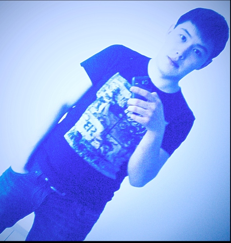 ARMAN_Tokhtarov's profile picture. люблю читать, во всех смыслах этого слова.