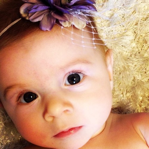 AngelaDamico112's profile picture. 