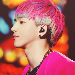 Yallu~~ B1A4 ผมเป็นเด็กเลือดครับ ผมเป็นแร็พเปอร์ ผมคิดว่าผมเหมือนกระรอก ผมชอบดูต้นขาตัวเอง ผมชอบวิ่งเป็นชีวิตจิตใจและผมชอบไก่(?) รักฟลว.ทุกคนครับ ♥@BARO920905