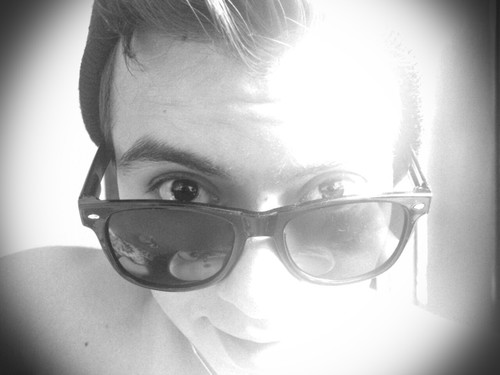 CharliieSR's profile picture. La vida es un misterio, pero siempre todo es repetitivo. Lucho por lo que quiero y vivo porque puedo.