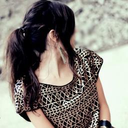 ♥The glow of one warm thought to me is worth more than money♥
student | trainee | foodie | shopaholic | fussy | fastidious | moody | ♥ loves ♪movies and music♫