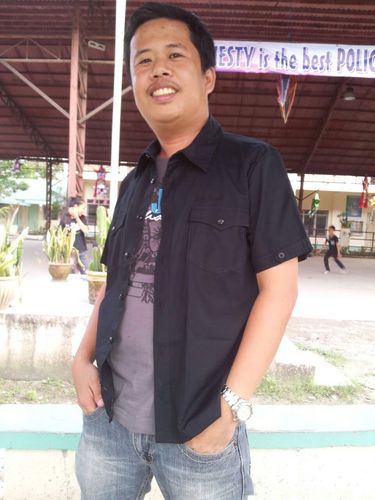 I may not be able to change the world.. but I can always change myself.. :) (http://t.co/yAvC2UtorS)
