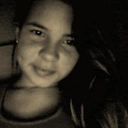 Flamenguista,libriana,bagunceira,desastrada,chata,sonhadora....Follow me??