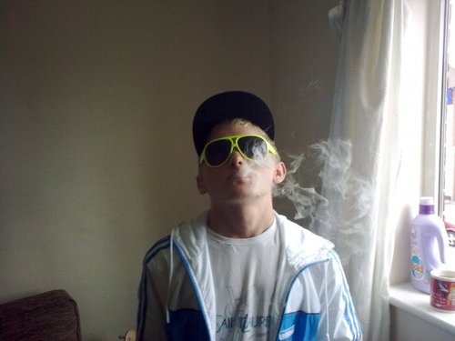 ConmanArtist's profile picture. im a grime m.c from a small town in the midlands called dudley