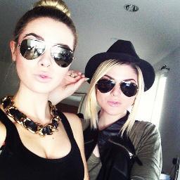 Diana. We're the 1st spanish fansite about Destinee & Paris. Supporting the girls till the end. #TeamDandP