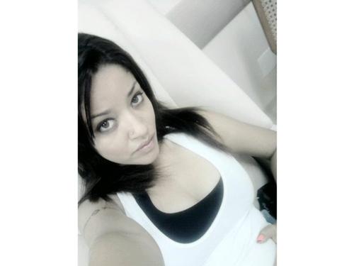 Amo minha família, amigos,meu filhão,meu marido,palmeiras,enfermagem,rock,reggae,praia,balada,shows,videogames principalmente godofwar,capoeira,dança do ventre