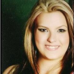 Futura esteto-cosmetóloga, 24 anos, gremista, gaúcha, honesta, sincera, amiga.