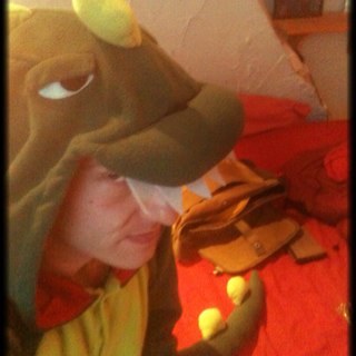 Random moments, brought to you by the Deanosaur.