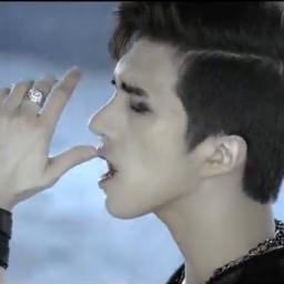 RP | Tadah! This is Ken ^^ | VIXX's powerful voice | Funny and great | Life is a joke (?) | Español & English