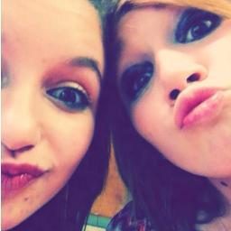 Im jewel...lol i have the best boyfriend in the entire world Kade Michael Owens(: and i love him with all my heart.! 8th grade 14 years old !(: FOLLOW ME.! (;