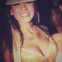 fc dedicado a plincesa mais linda do mundoo *__* @mcpocahontas  divaaaaaaa *___*      dona: @plincesaloiira
