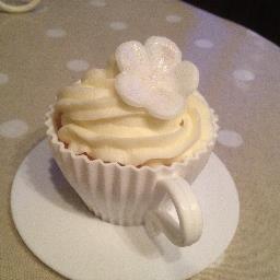 TrulyScrummy01's profile picture. Delicious Cakes & Cupcakes made for any occasion. Tel: Gemma: 07742954411 or Leanne: 07969378950 Email: enquiries@truly-scrumptiouscake.co.uk