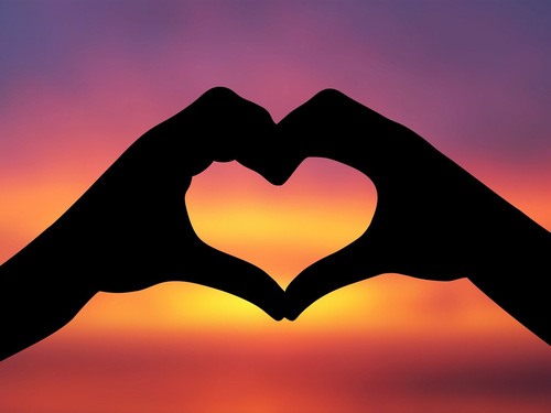 Hii, This is a Follow account please all follow us !! ♡ #MuchLove♡