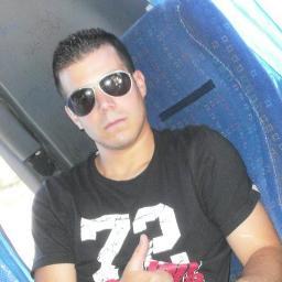 me gusta la musica house, la fuga, la excepcion, estopa , ect. soy del atletico de madrid asta la muerte sobre todo antimadridista !! cholismo , torrista !!!!